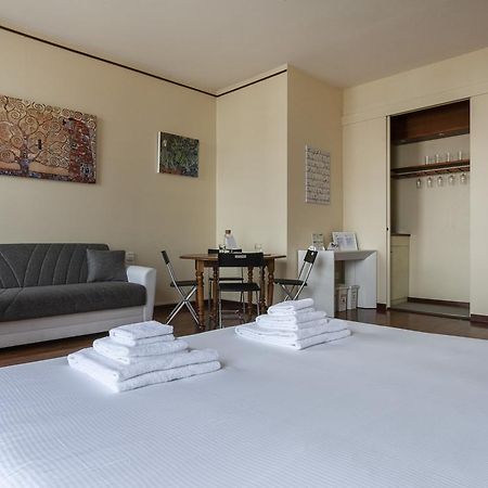 Appartamento Italianway-Santo Stefano 5 Milano Esterno foto