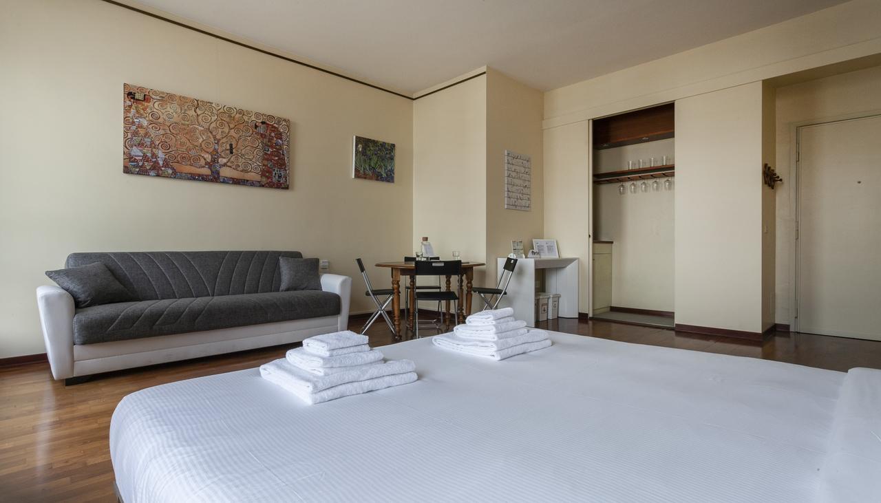 Appartamento Italianway-Santo Stefano 5 Milano Esterno foto